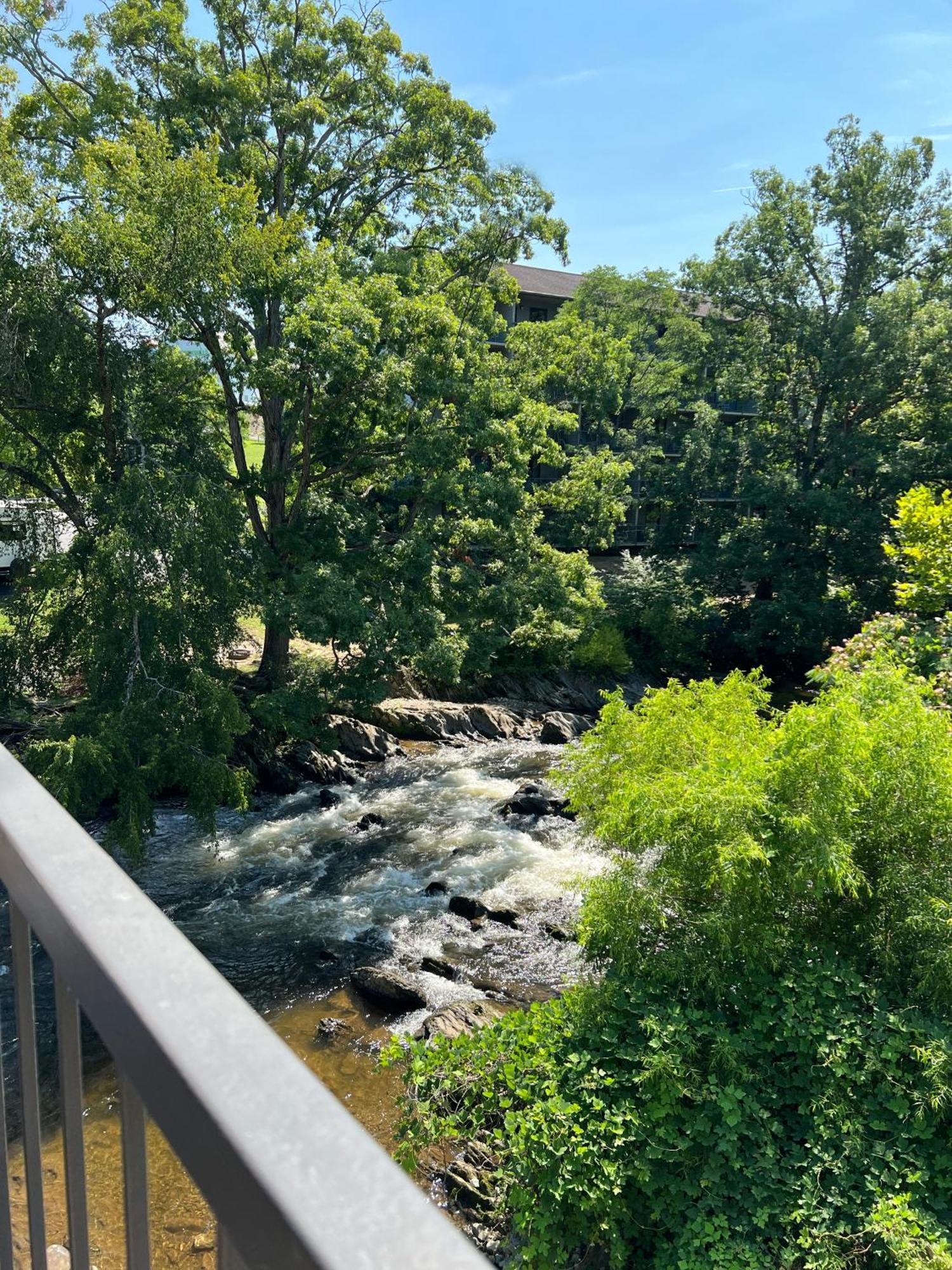 Creekstone Inn Pigeon Forge Exterior foto